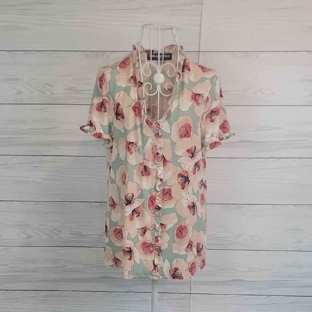 Karl Lagerfield Paris Floral Short Sleeved Women's Top Size M